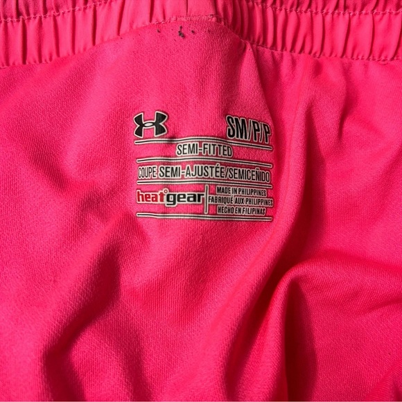 Under Armour Women's Neon Pink Running Shorts | Breast Cancer Awareness | Size S - Picture 4 of 9